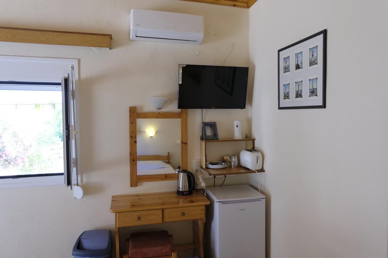 Taxiarchis Apartments Skiathos-stad Buitenkant foto