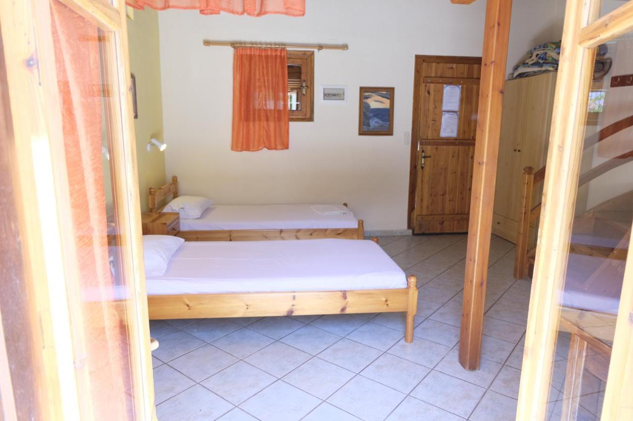 Taxiarchis Apartments Skiathos-stad Buitenkant foto