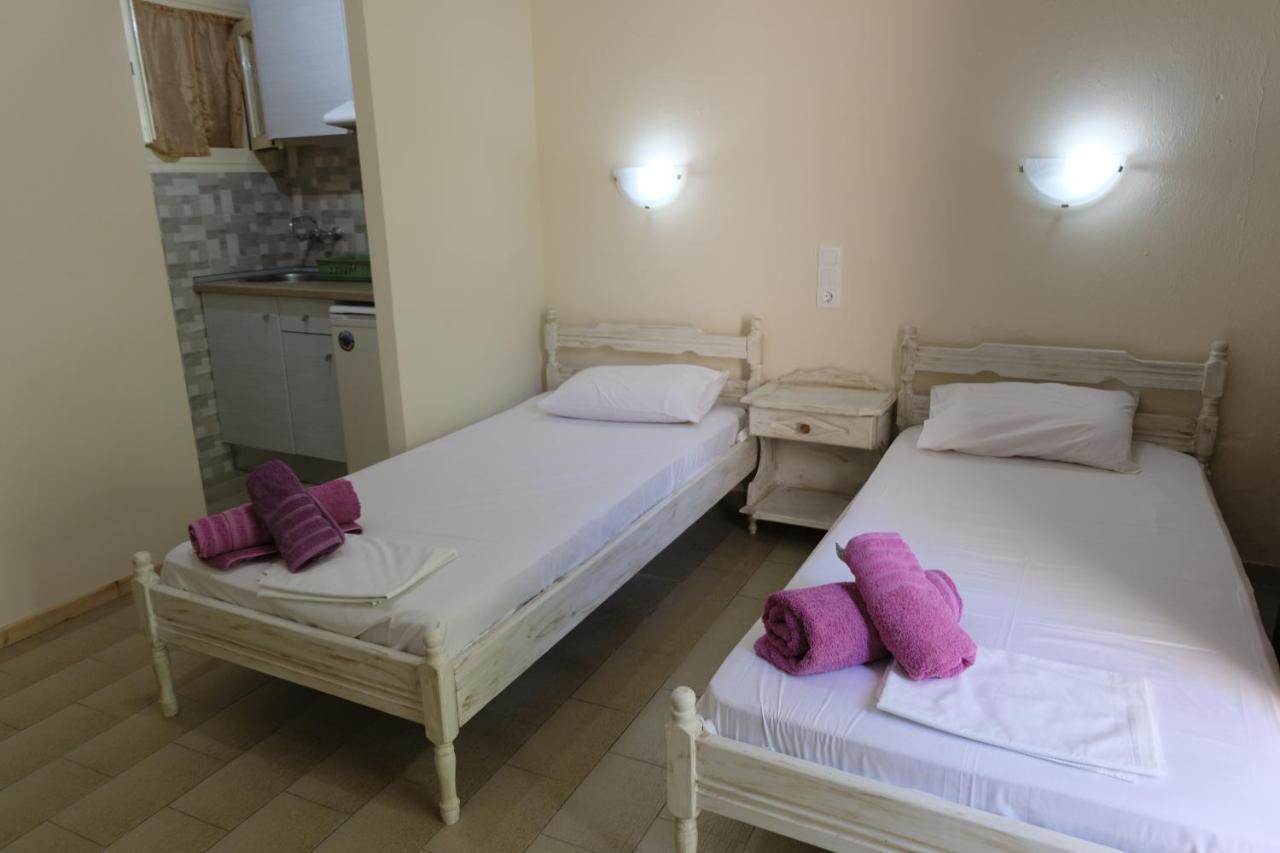 Taxiarchis Apartments Skiathos-stad Buitenkant foto